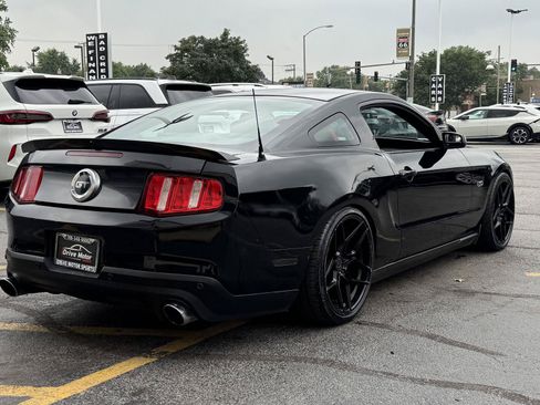 Used 2012 Ford Mustang GT Premium w/ HID Headlamps & Security Pkg RWD image 8