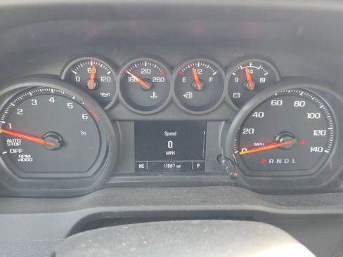 Used 2025 Chevrolet Silverado 1500 W/T image 17