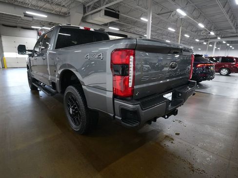 Used 2025 Ford F250 XLT w/ Black Appearance Package AWD/4WD image 33