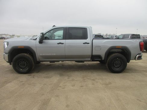 New 2026 GMC Sierra 2500 Pro image 11