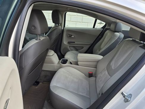 Used 2014 Chevrolet Volt Premium w/ Premium Trim Package image 21
