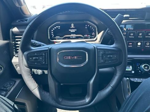 Used 2024 GMC Sierra 2500 AT4X AWD/4WD image 18