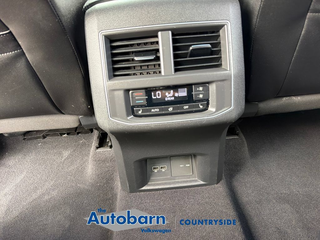 Used 2019 Volkswagen Atlas SEL Premium AWD/4WD image 22