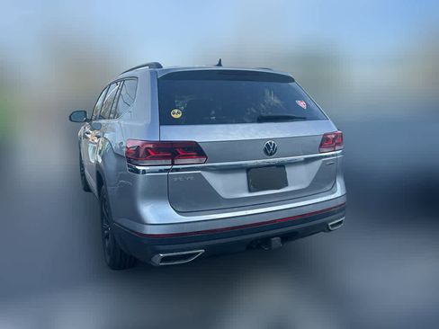 Used 2022 Volkswagen Atlas SE AWD/4WD image 4