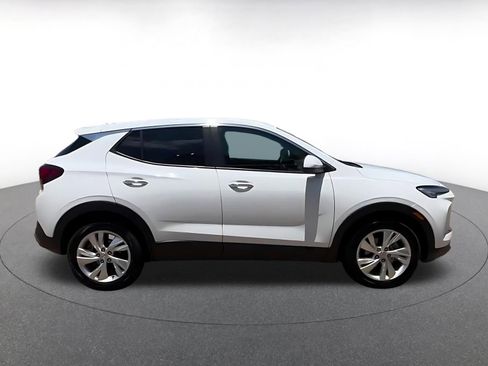 Used 2025 Buick Encore GX Preferred FWD image 16