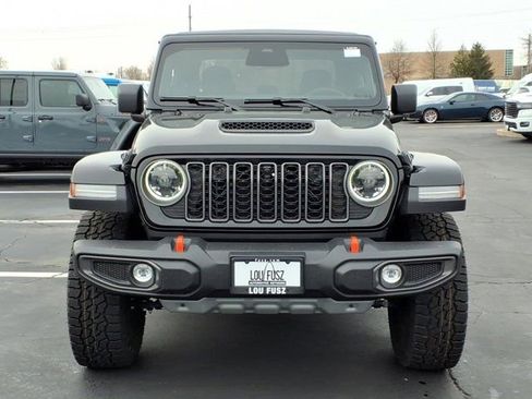 New 2026 Jeep Gladiator Mojave w/ Safety Group image 23