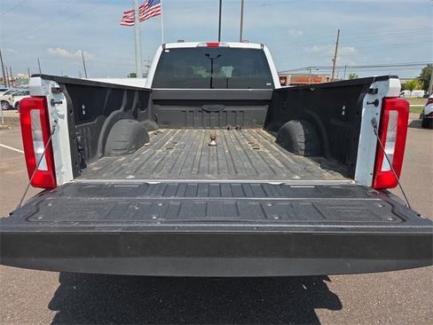 Used 2024 Ford F350 XLT image 12