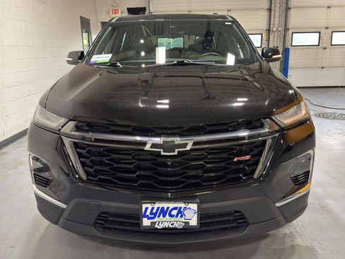Used 2024 Chevrolet Traverse RS w/ LPO, Floor Liner Package AWD/4WD image 8