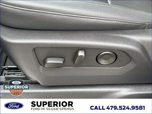 Used 2025 Chevrolet Silverado 3500 LTZ w/ LTZ Convenience Package AWD/4WD image 23