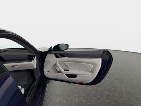 Used 2024 Porsche 911 Carrera 4 GTS image 23