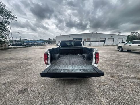 Certified 2024 GMC Sierra 1500 SLE AWD/4WD image 25