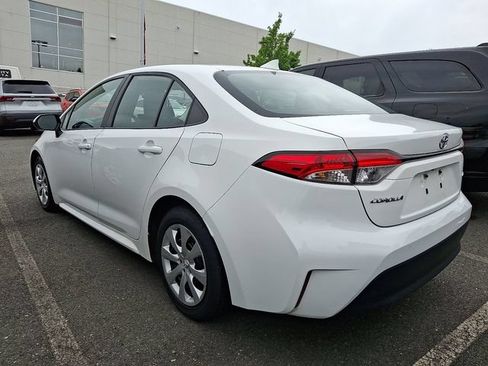 Used 2024 Toyota Corolla LE FWD image 6