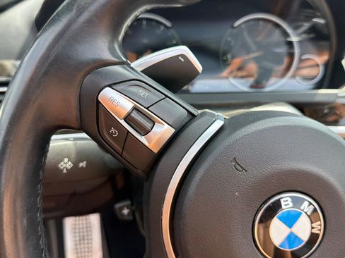 Used 2017 BMW 650i Convertible RWD image 25