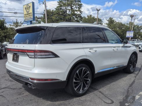 Used 2020 Lincoln Aviator Reserve w/ Equipment Group 202A image 7