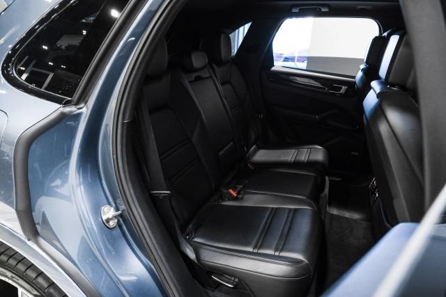 Used 2019 Porsche Cayenne AWD/4WD image 34