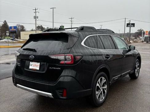 Used 2021 Subaru Outback Limited image 7