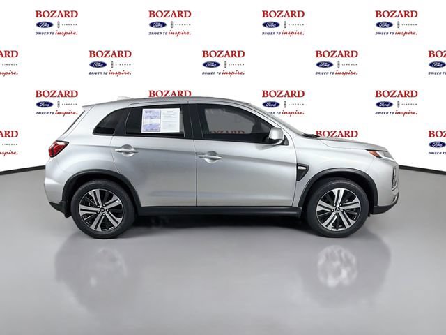 Used 2024 Mitsubishi Outlander Sport ES AWD/4WD image 9