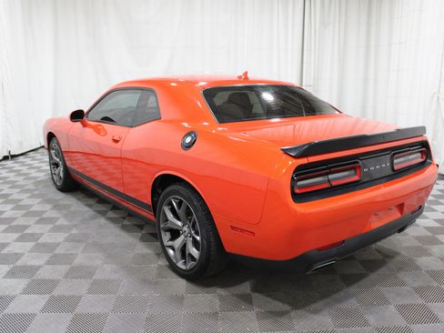 Used 2017 Dodge Challenger SXT w/ Sound Group image 34