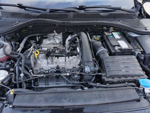 Used 2019 Volkswagen Jetta R-Line image 31