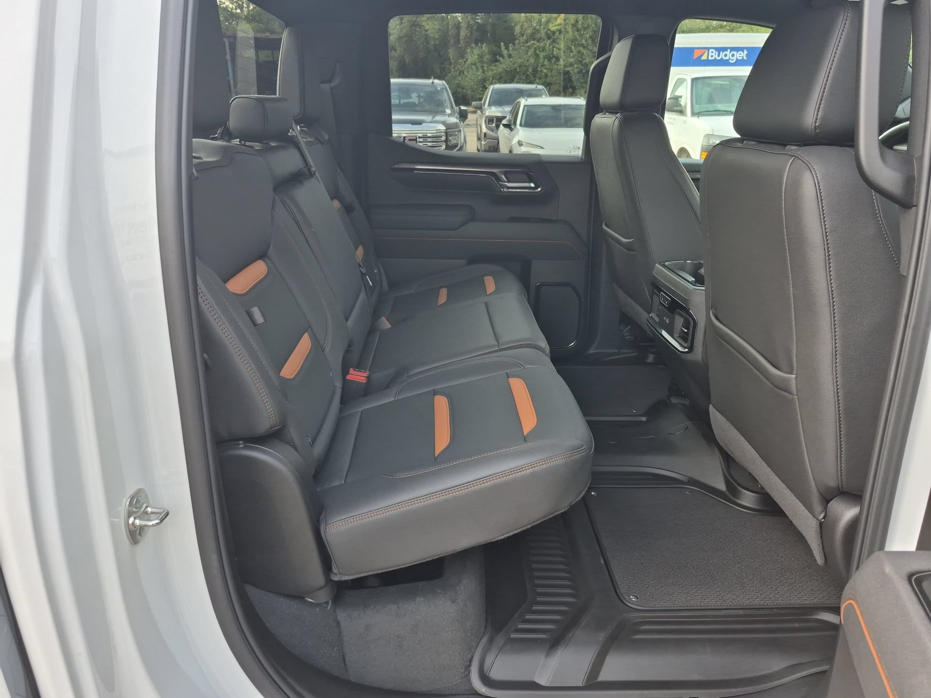 Used 2025 GMC Sierra 1500 AT4 AWD/4WD image 28