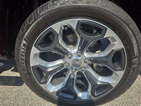 Used 2022 RAM 1500 Limited AWD/4WD image 35