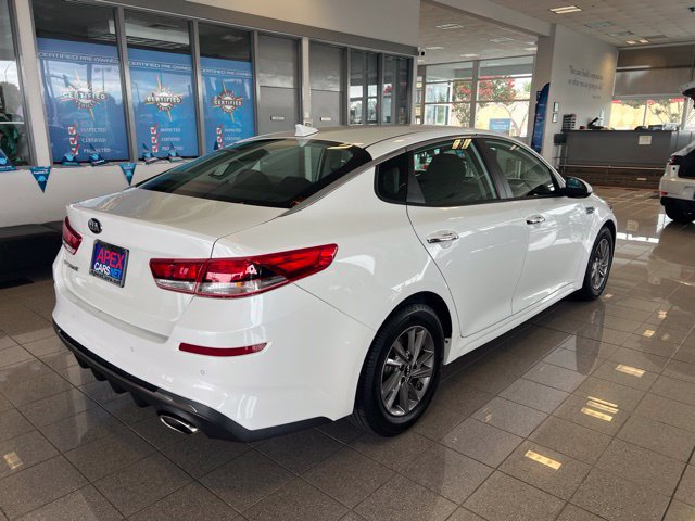 Used 2020 Kia Optima LX FWD image 3