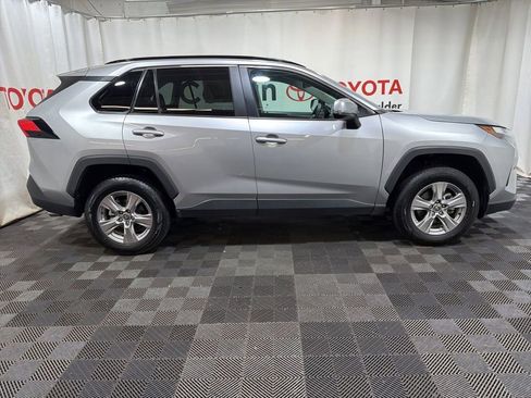 Used 2025 Toyota RAV4 XLE AWD/4WD image 8