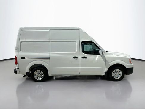 Used 2021 Nissan NV 2500 SV RWD image 7