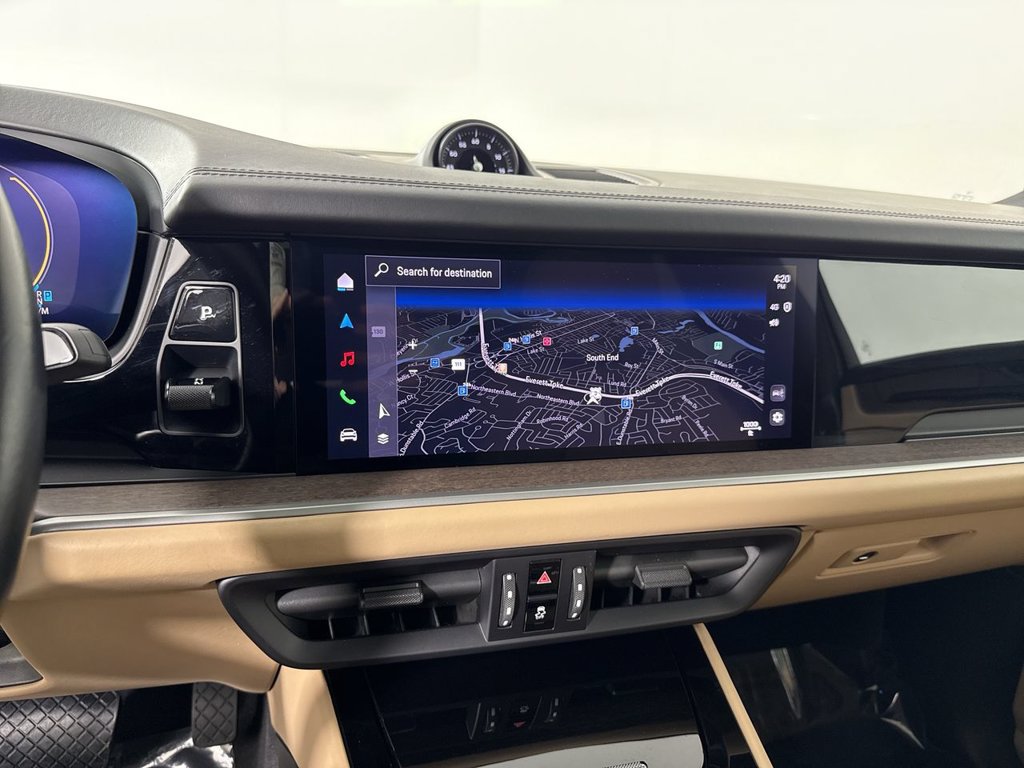 Certified 2024 Porsche Cayenne Coupe AWD/4WD image 26