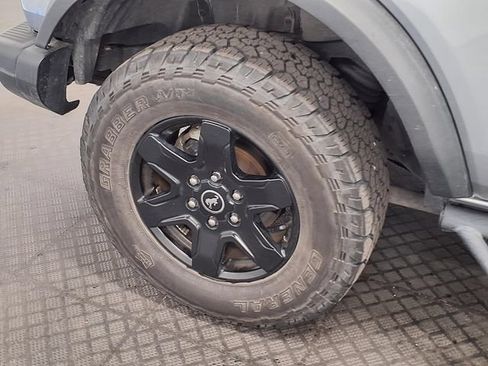 Used 2023 Ford Bronco Black Diamond AWD/4WD image 29