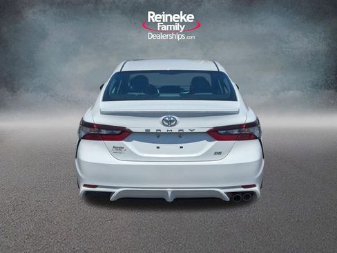 Used 2024 Toyota Camry SE FWD image 6