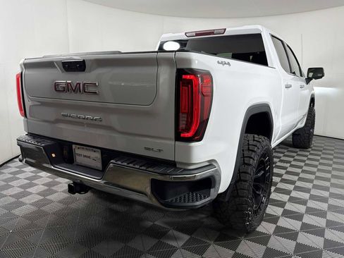 Used 2025 GMC Sierra 1500 SLT AWD/4WD image 6