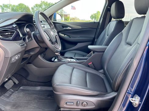 Used 2023 Buick Encore GX Essence w/ Advanced Technology Package AWD/4WD image 3