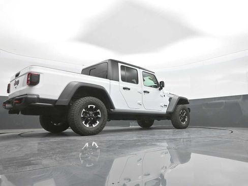Used 2026 Jeep Gladiator Rubicon AWD/4WD image 42