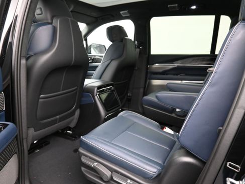 New 2025 Cadillac Escalade IQ Luxury 2 image 10