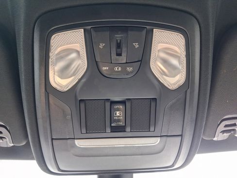 Used 2019 RAM 1500 Big Horn AWD/4WD image 29
