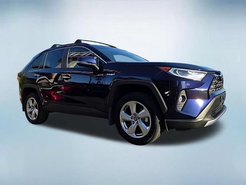 Used 2019 Toyota RAV4 Limited w/ Limited Grade Weather Package AWD/4WD image 2