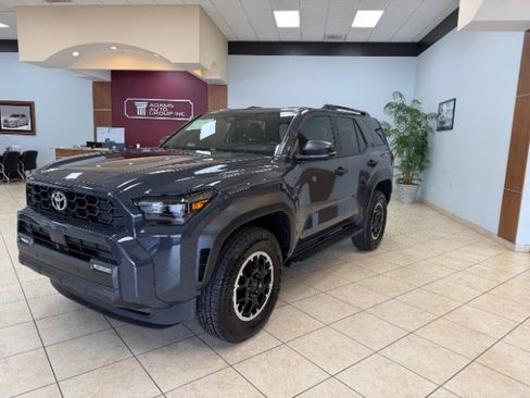 Used 2025 Toyota 4Runner TRD Off-Road Premium AWD/4WD image 9