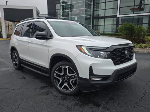 Used 2023 Honda Passport Elite image 35