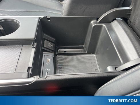 Used 2025 Acura TLX w/ Technology Package image 39