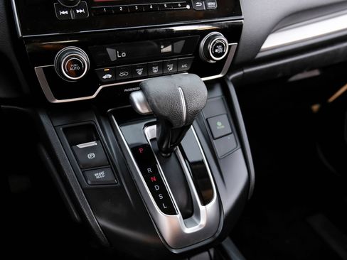 Used 2019 Honda CR-V LX image 32