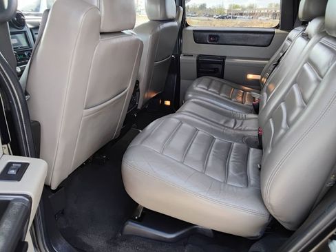 Used 2005 HUMMER H2 image 20