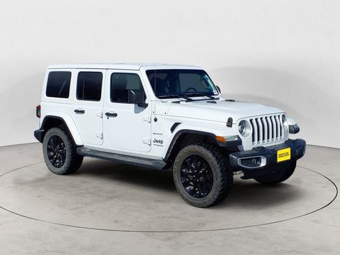 Used 2020 Jeep Wrangler Unlimited Sahara w/ LED Lighting Group AWD/4WD image 7