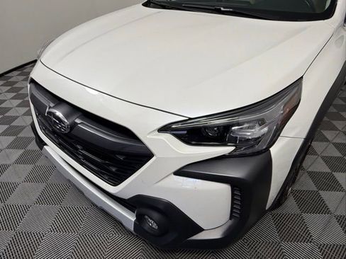 Used 2025 Subaru Outback Limited image 13