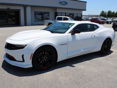 Used 2024 Chevrolet Camaro LT w/ Redline Edition RWD image 2