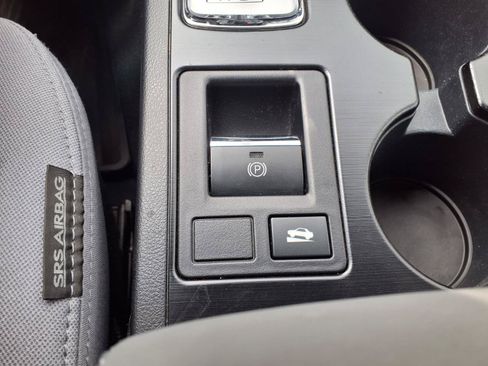 Used 2019 Subaru Legacy 2.5i Premium w/ Popular Package #2A AWD/4WD image 16
