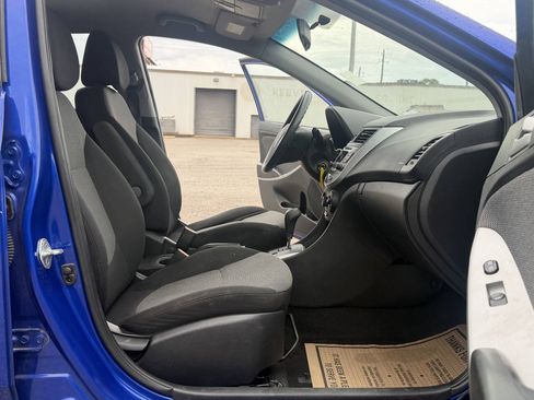 Used 2014 Hyundai Accent GS FWD image 18