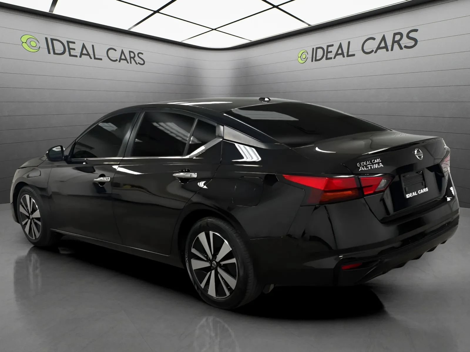 Used 2022 Nissan Altima 2.5 SV FWD image 7