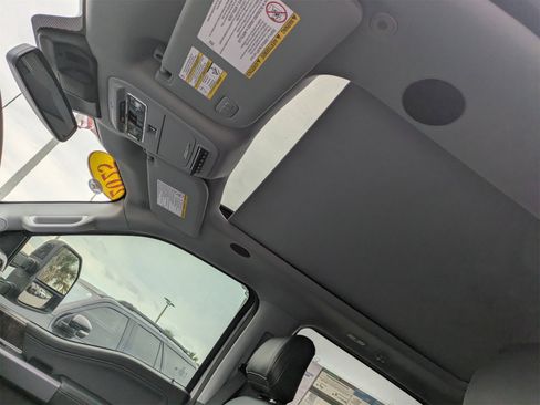 New 2025 Ford F250 Lariat w/ Lariat Ultimate Package image 23