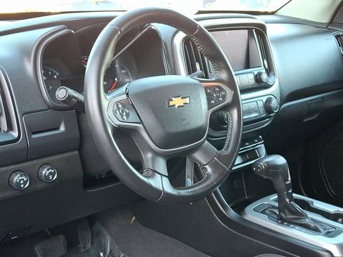Used 2019 Chevrolet Colorado LT w/ LT Convenience Package image 15